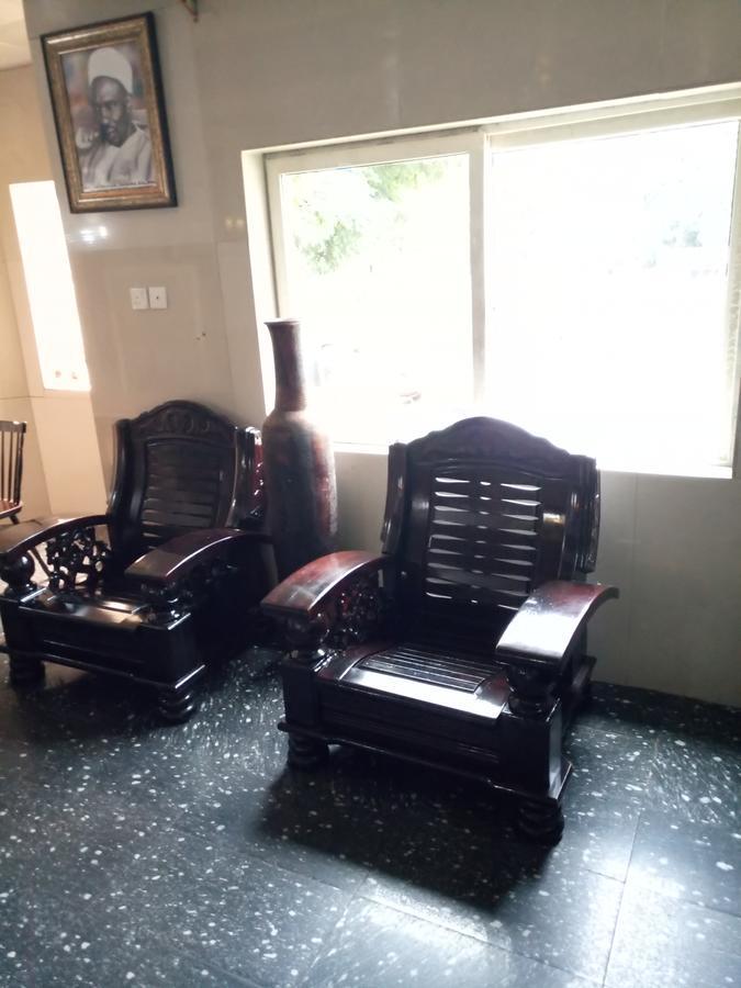 Crocodile Hotels And Restaurant Limited Kaduna Esterno foto